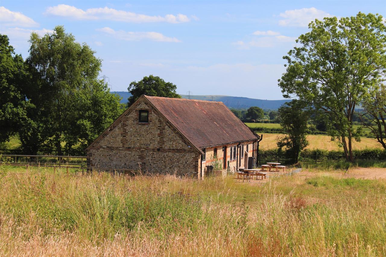 South Cottage - Rural Gem In The Heart Of The Sussex Countryside Twineham Exterior photo